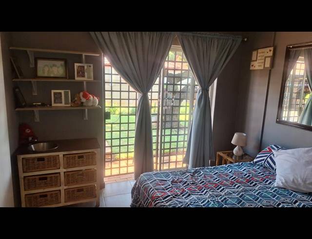 4 BEDROOM HOUSE FOR SALE IN HESTEAPARK